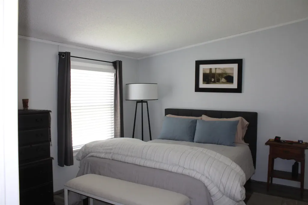 24 Ridgeview Terrace Dalton NH 03598
