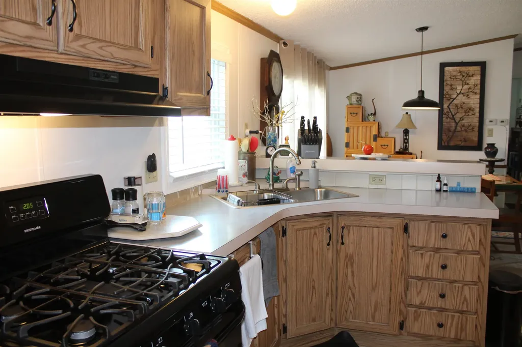 24 Ridgeview Terrace Dalton NH 03598