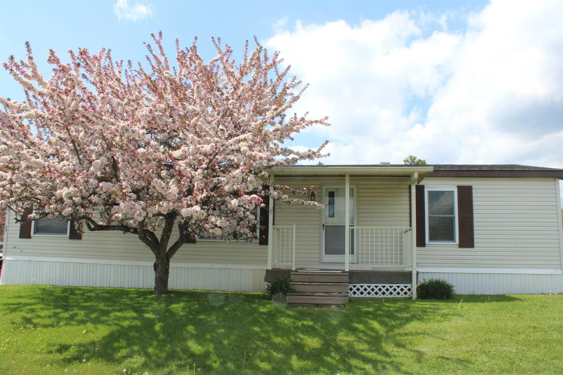 24 Ridgeview Terrace Dalton NH 03598