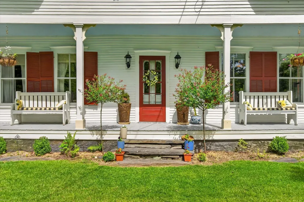 1036 North Main Street Bethel VT 05031