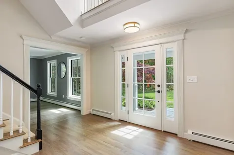 13 Rockrimmon Road North Hampton NH 03862