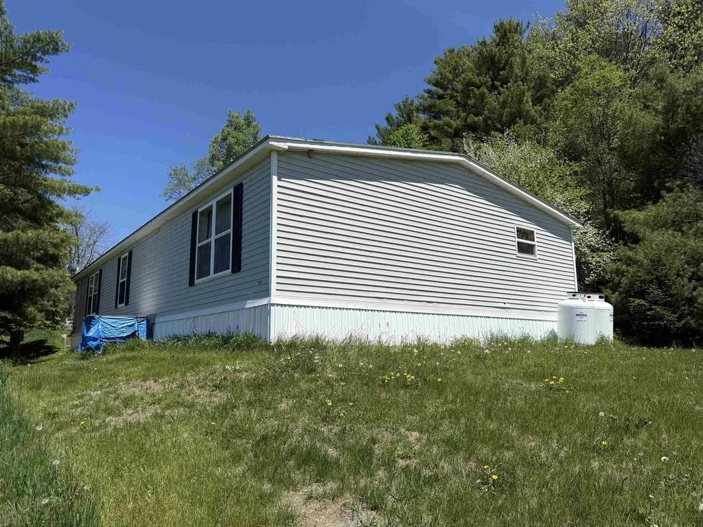 96 Walsh Road Waterford VT 05819