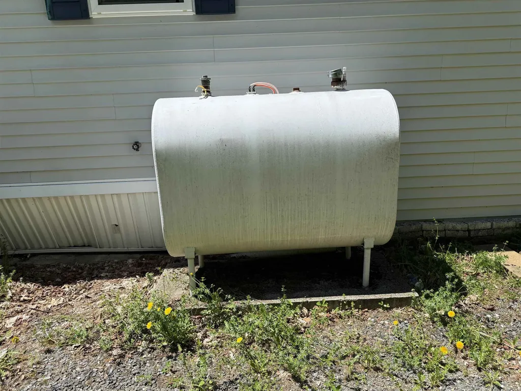 96 Walsh Road Waterford VT 05819
