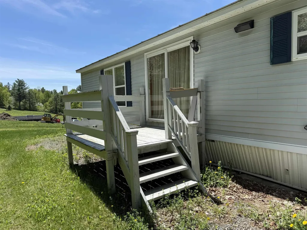96 Walsh Road Waterford VT 05819