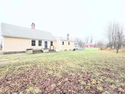 52 Meeting House Road Gilmanton NH 03237