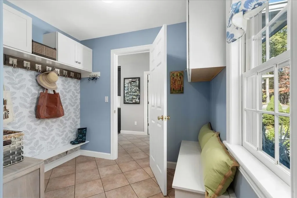140 Mack Hill Road Amherst NH 03031