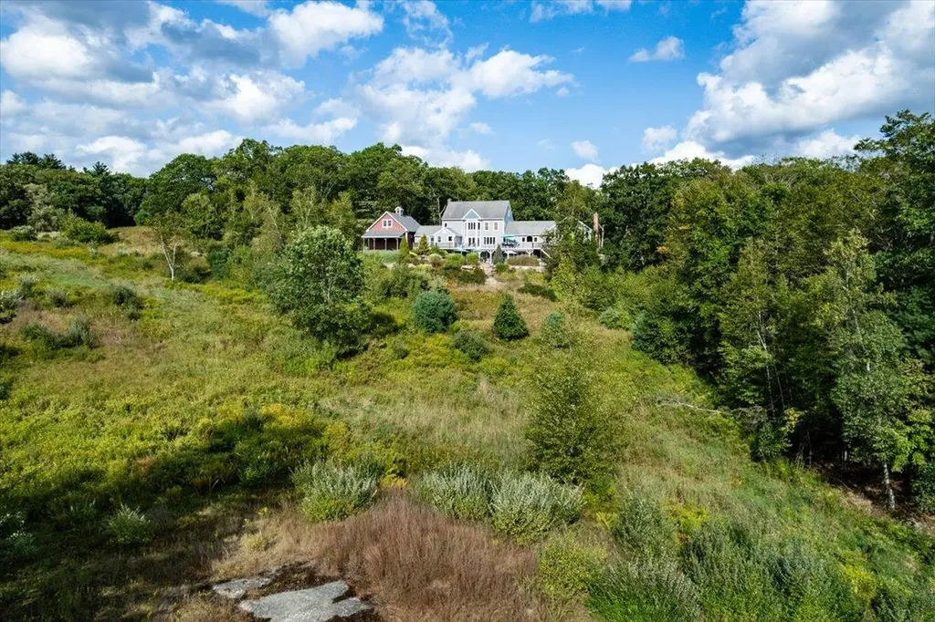140 Mack Hill Road Amherst NH 03031