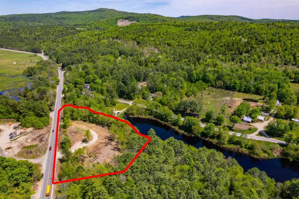 276 Nh Route 104 Danbury NH 03230