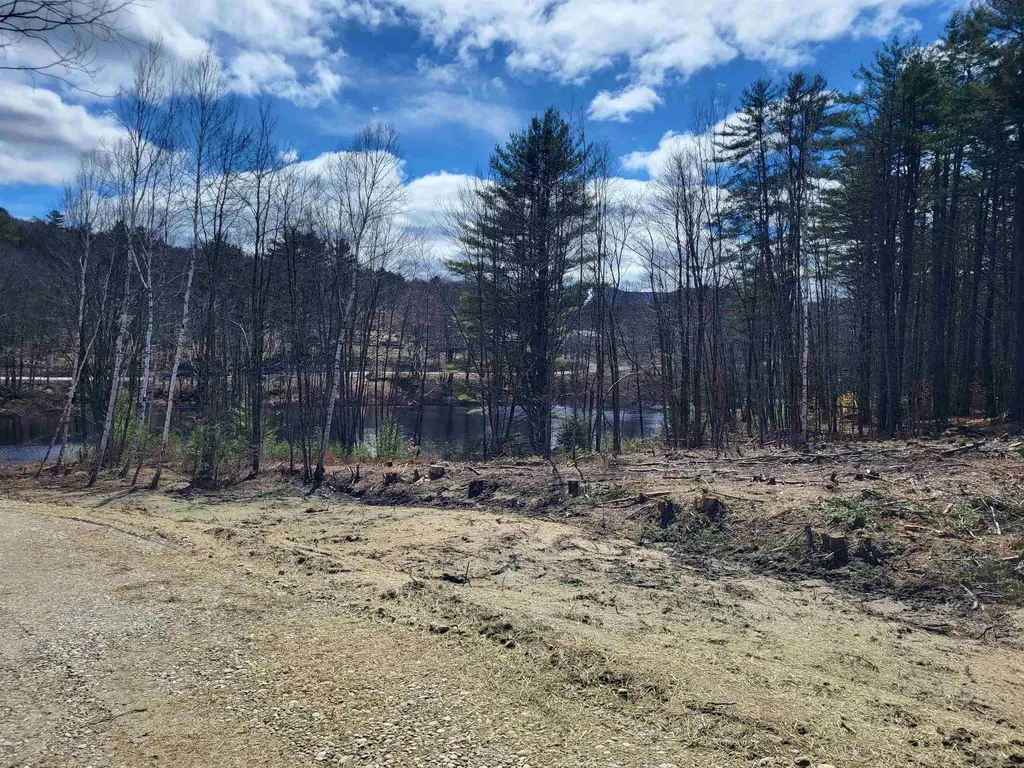 276 Nh Route 104 Danbury NH 03230