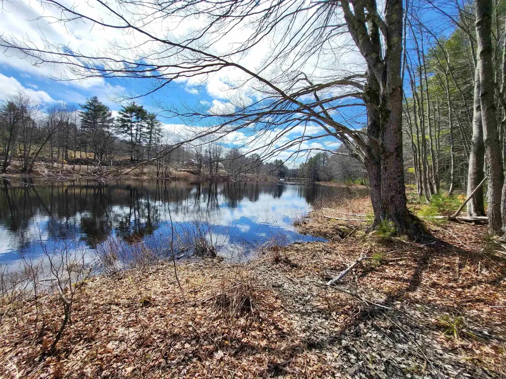 276 Nh Route 104 Danbury NH 03230