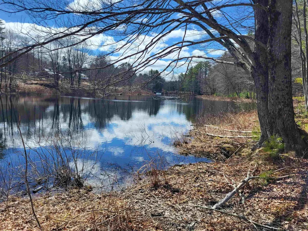 276 Nh Route 104 Danbury NH 03230