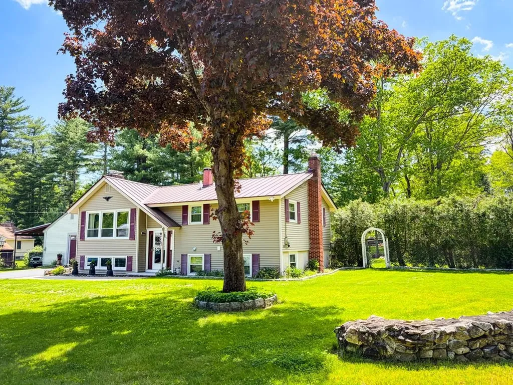 1 Pine Tree Lane Merrimack NH 03054