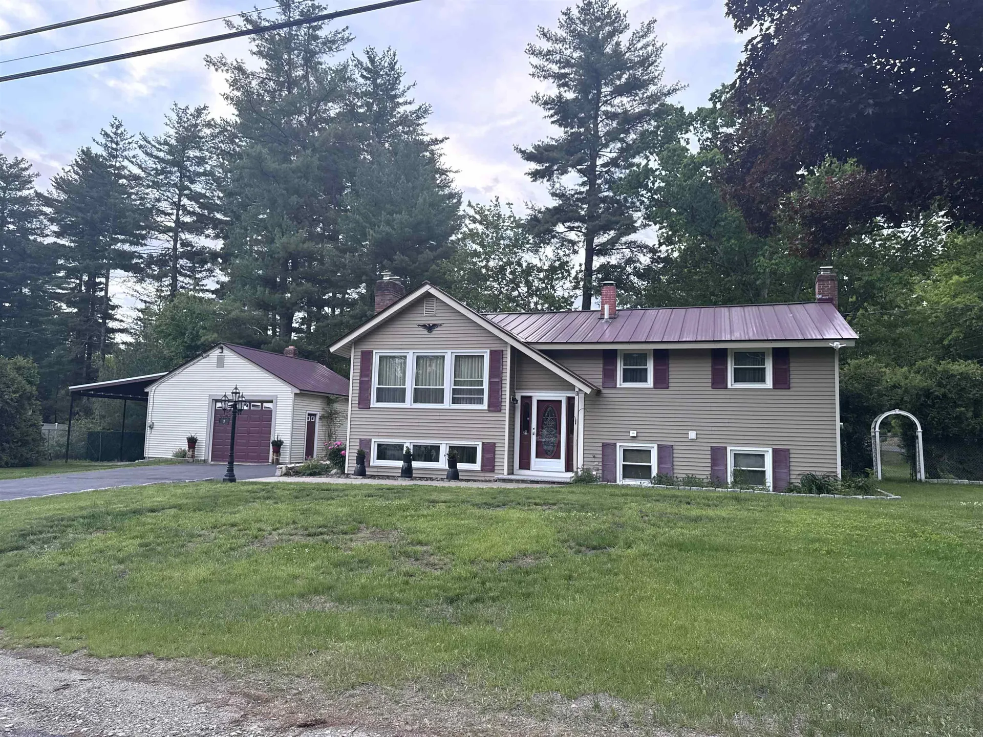 1 Pine Tree Lane Merrimack NH 03054