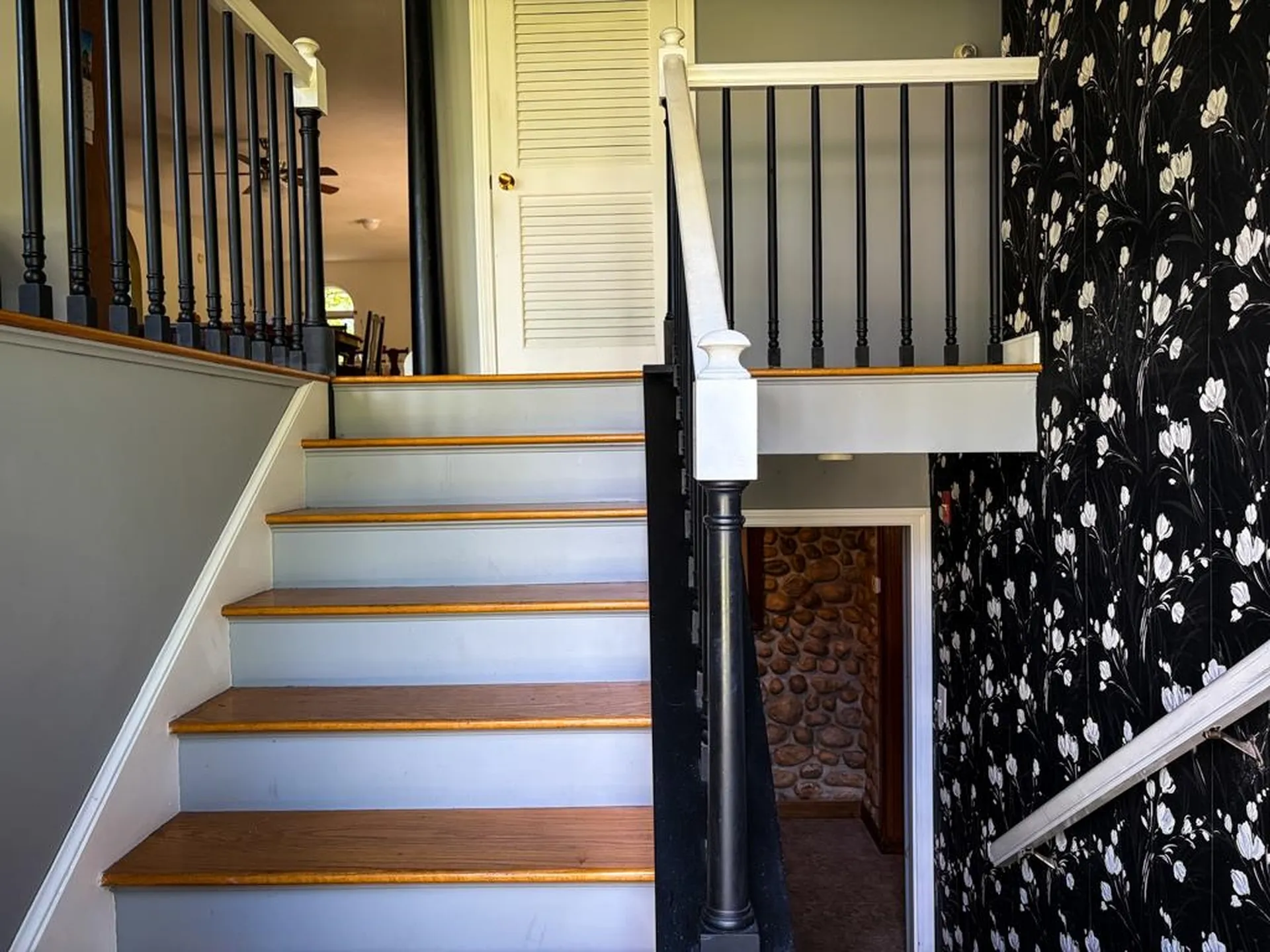 1 Pine Tree Lane Merrimack NH 03054