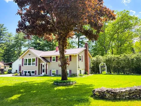 1 Pine Tree Lane Merrimack NH 03054