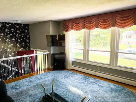 1 Pine Tree Lane Merrimack NH 03054