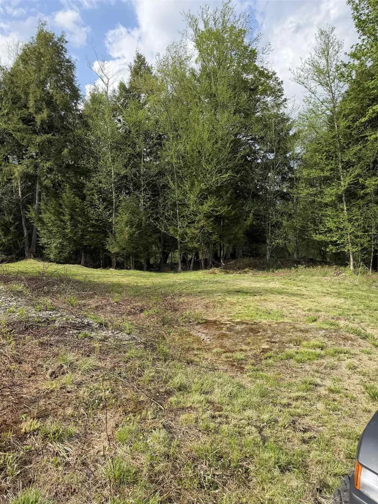 114 Green Park East Road Hyde Park VT 05655