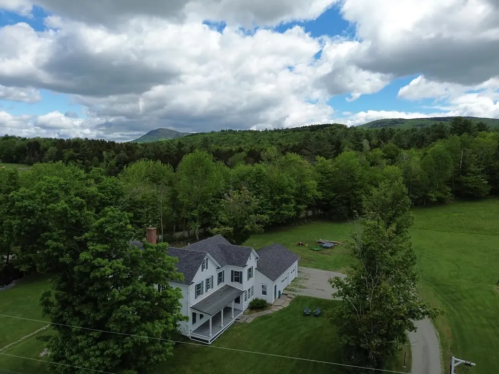 609 Common Road Waitsfield VT 05673