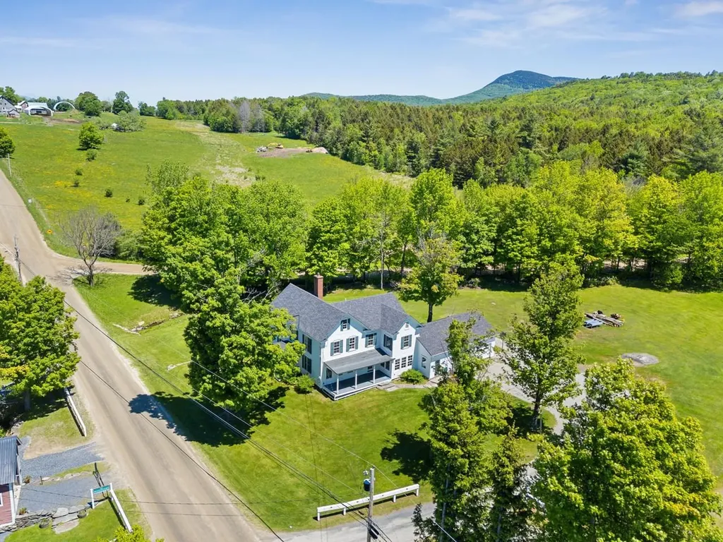 609 Common Road Waitsfield VT 05673