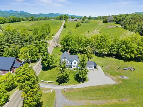 609 Common Road Waitsfield VT 05673