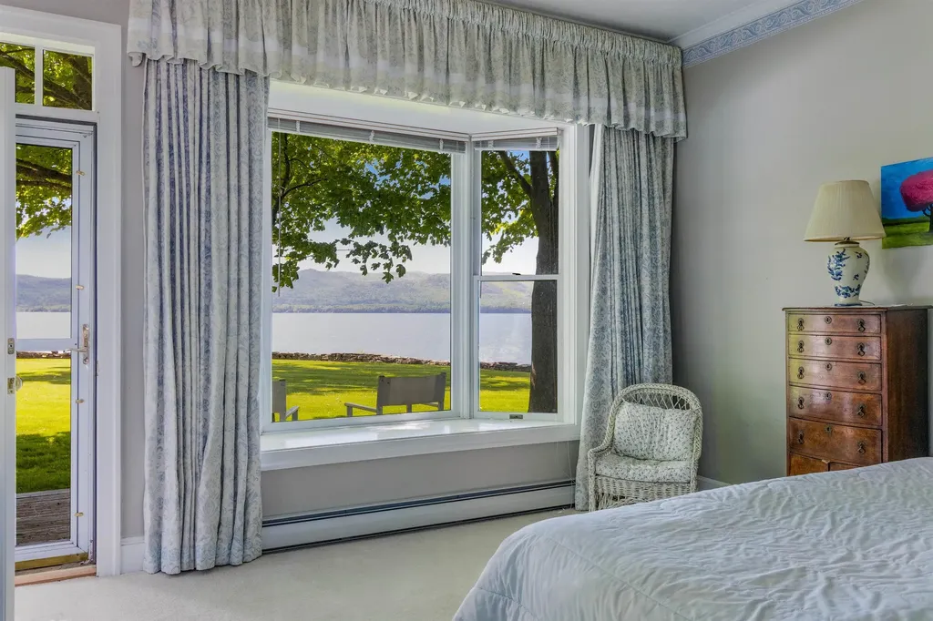 1462 Lake Road Panton VT 05482