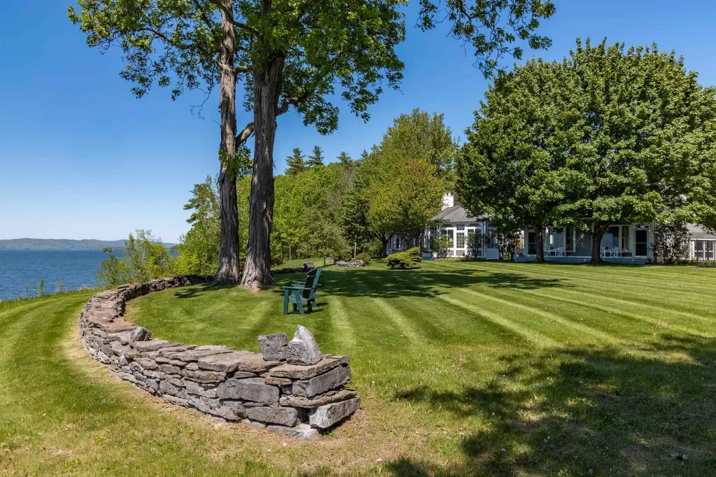 1462 Lake Road Panton VT 05482