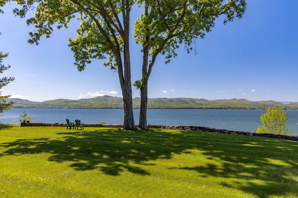 1462 Lake Road Panton VT 05482