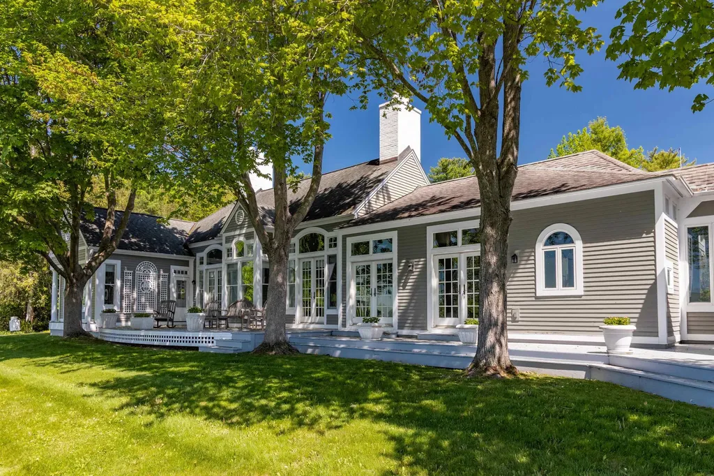 1462 Lake Road Panton VT 05482