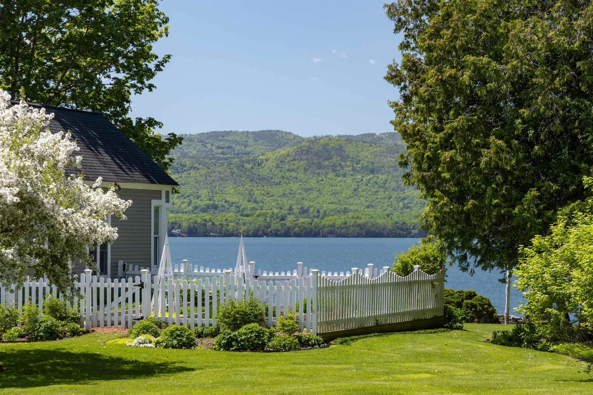 1462 Lake Road Panton VT 05482