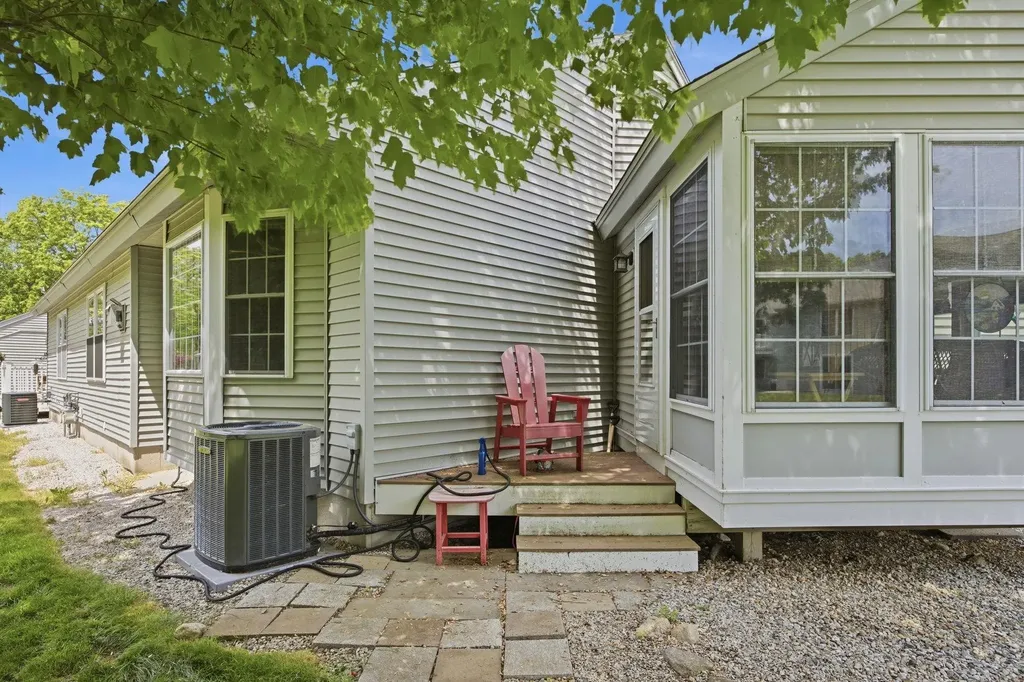 33 Centerview Road Atkinson NH 03811