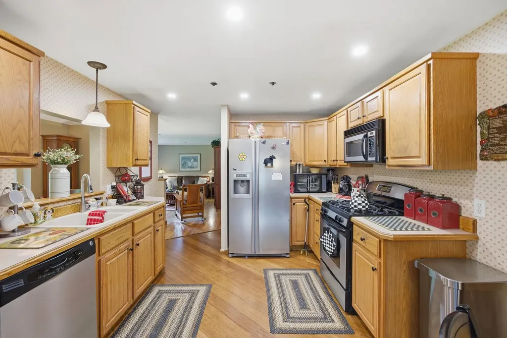 33 Centerview Road Atkinson NH 03811