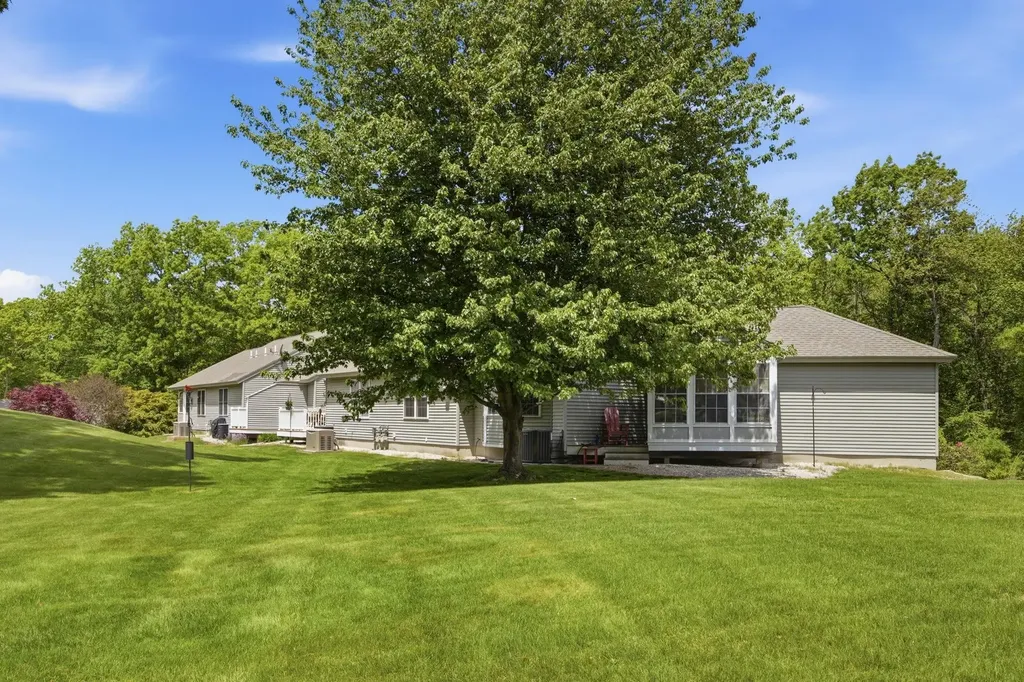 33 Centerview Road Atkinson NH 03811