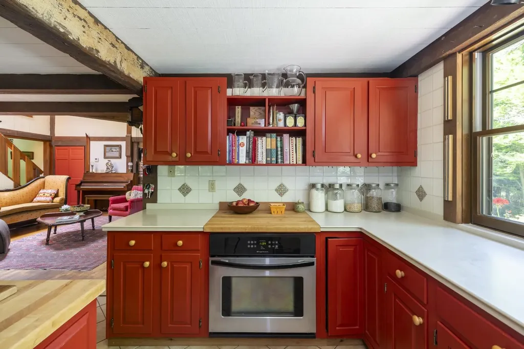 1526 South Road Hopkinton NH 03229