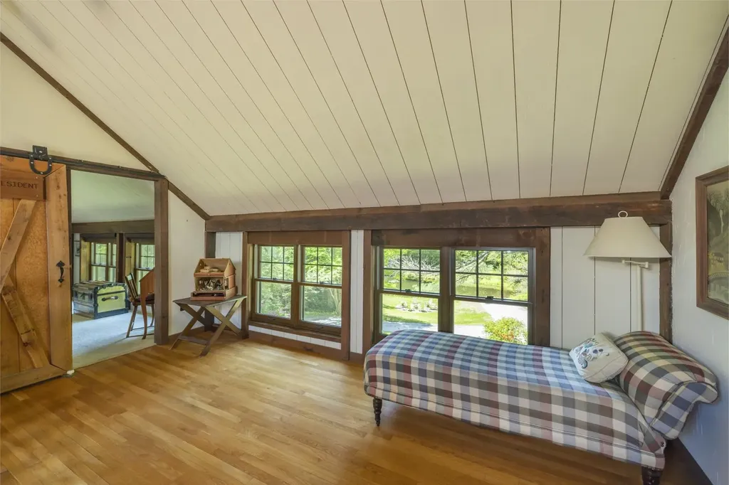 1526 South Road Hopkinton NH 03229