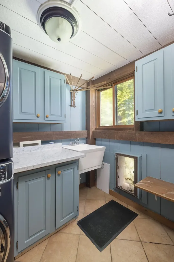 1526 South Road Hopkinton NH 03229