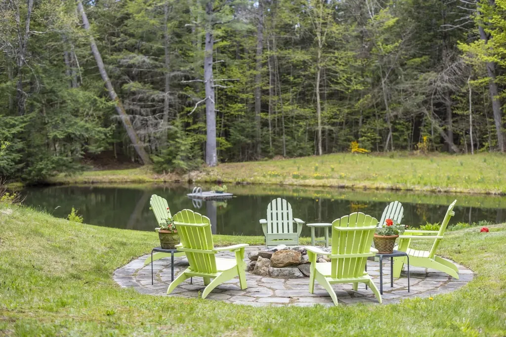1526 South Road Hopkinton NH 03229