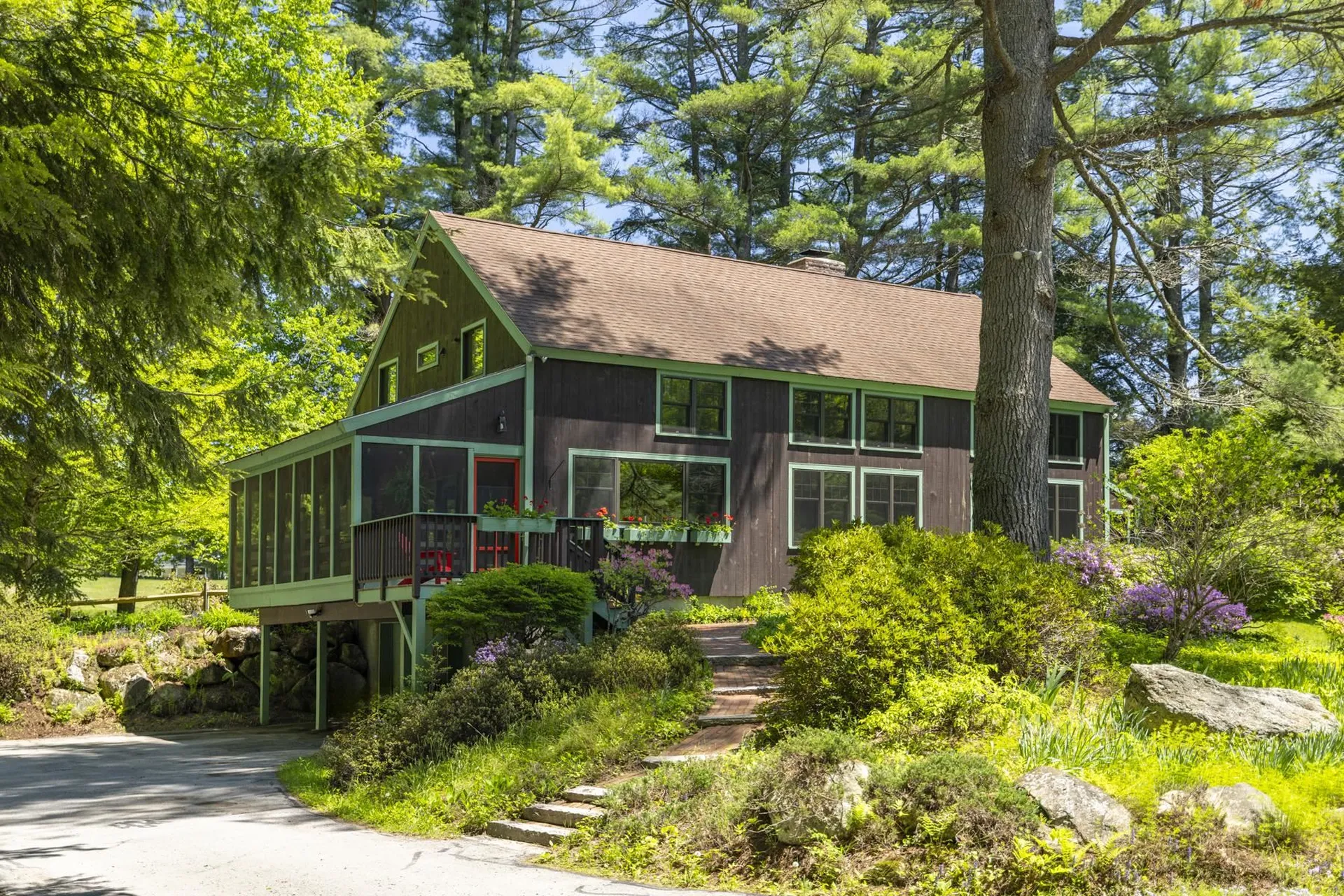1526 South Road Hopkinton NH 03229