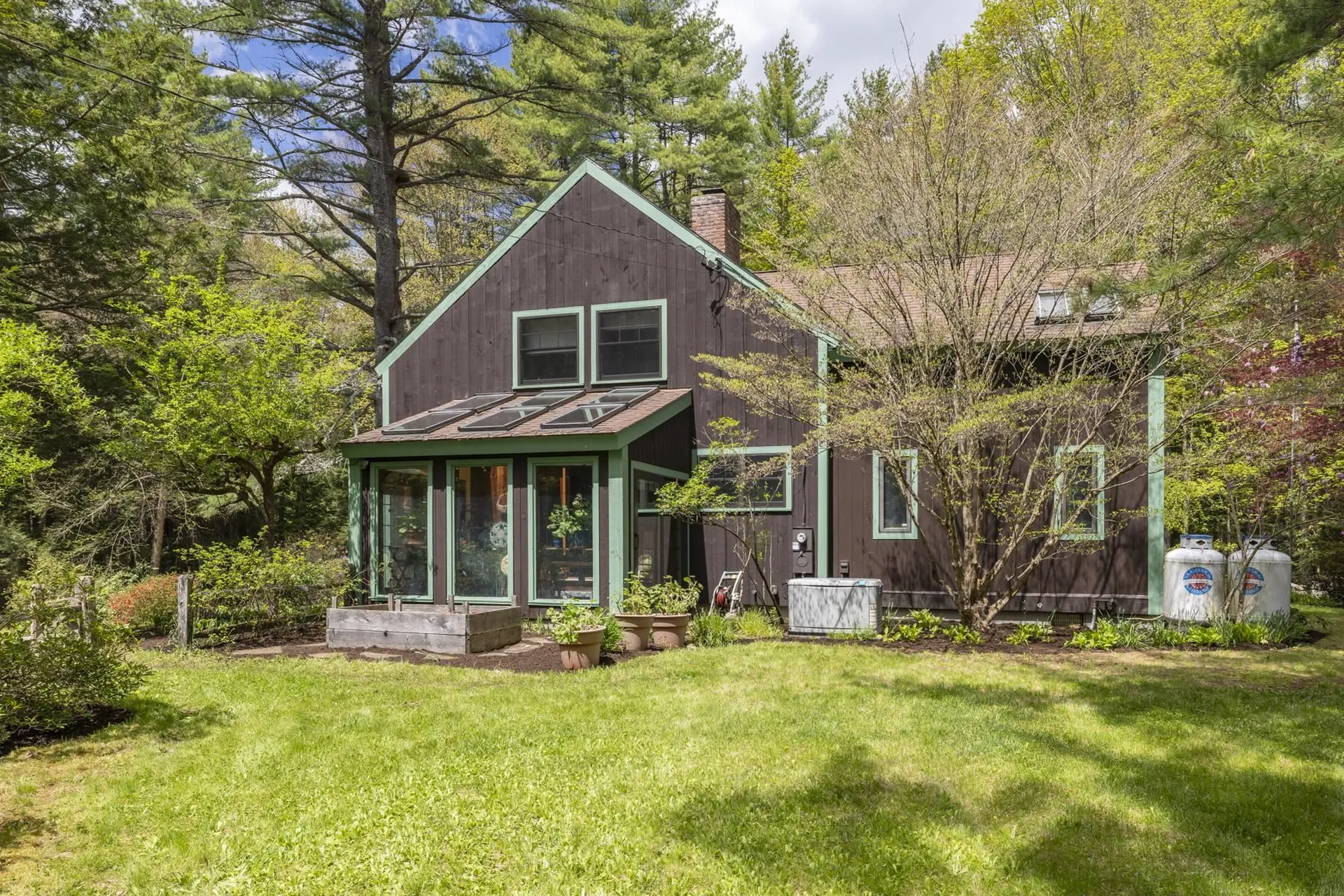 1526 South Road Hopkinton NH 03229