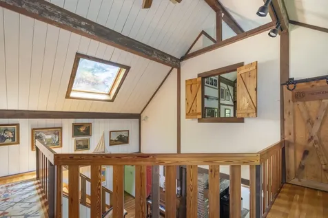 1526 South Road Hopkinton NH 03229