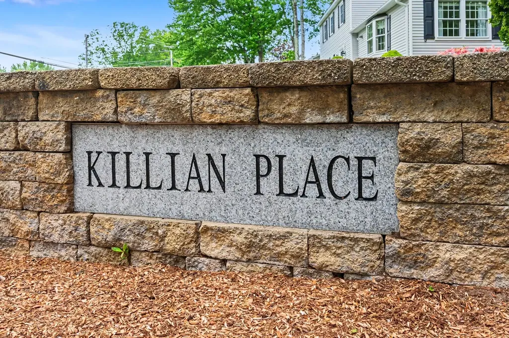 6 Killian Drive Nashua NH 03062-3717