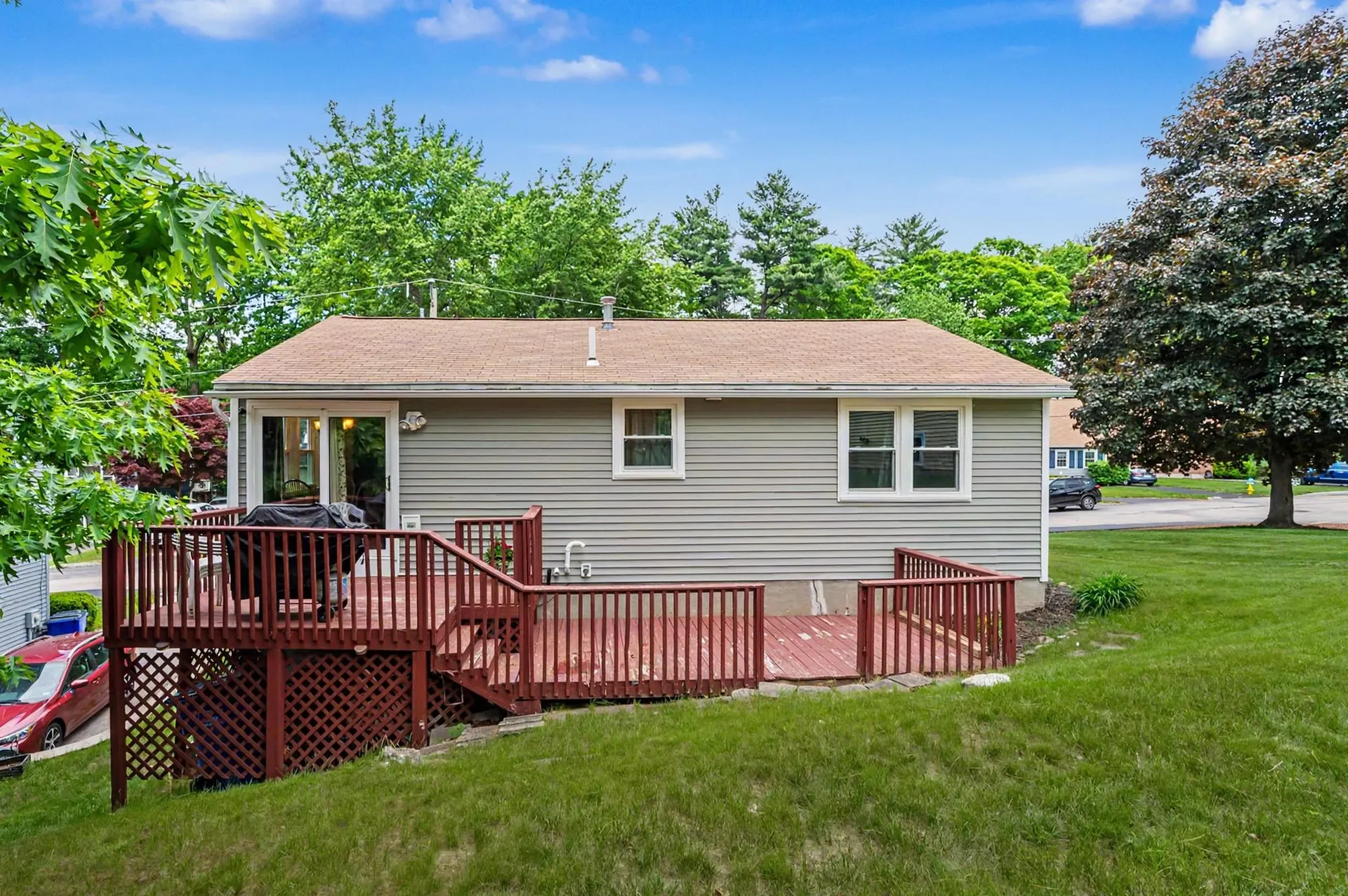 6 Killian Drive Nashua NH 03062-3717