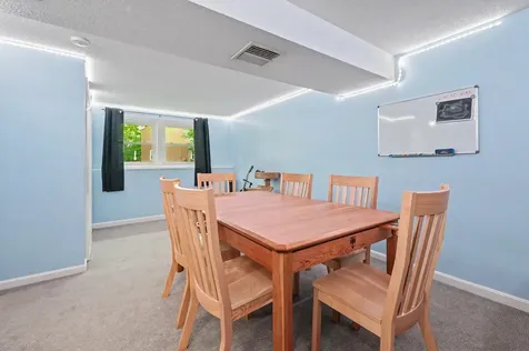 6 Killian Drive Nashua NH 03062-3717