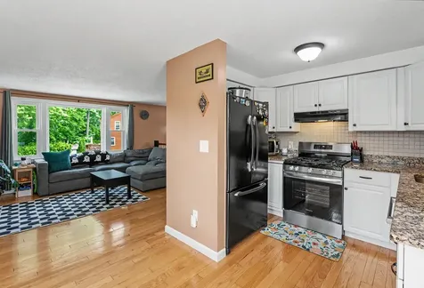 6 Killian Drive Nashua NH 03062-3717