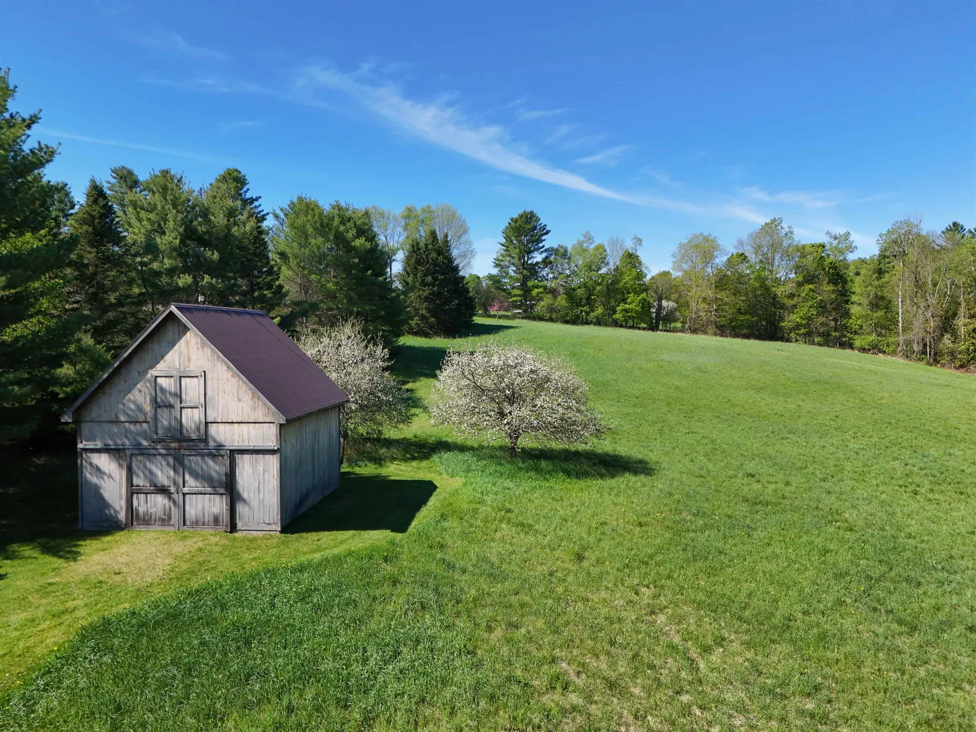 80 Mckinley Drive Barnet VT 05821