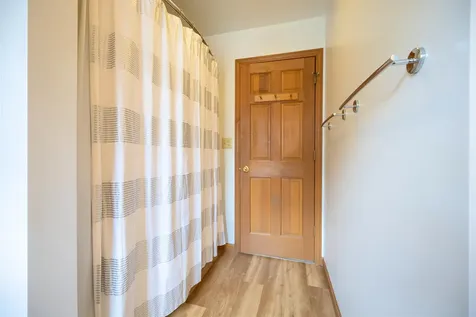 80 Mckinley Drive Barnet VT 05821