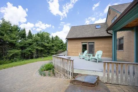 80 Mckinley Drive Barnet VT 05821