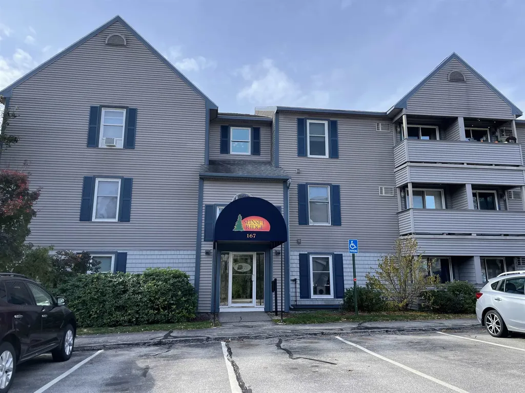 131 Eastern Avenue Manchester NH 03104