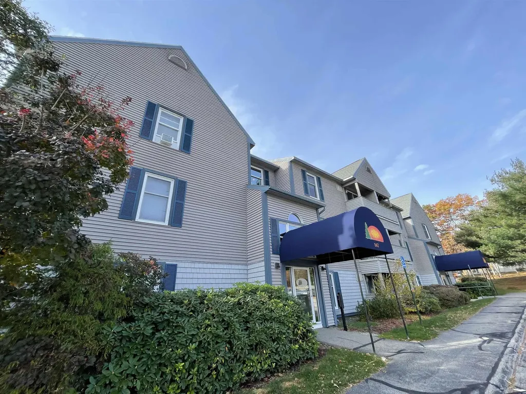 131 Eastern Avenue Manchester NH 03104