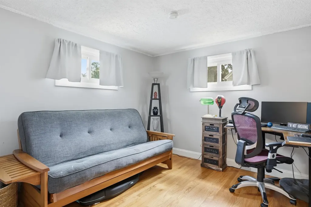 10 Timberline Drive Nashua NH 03062