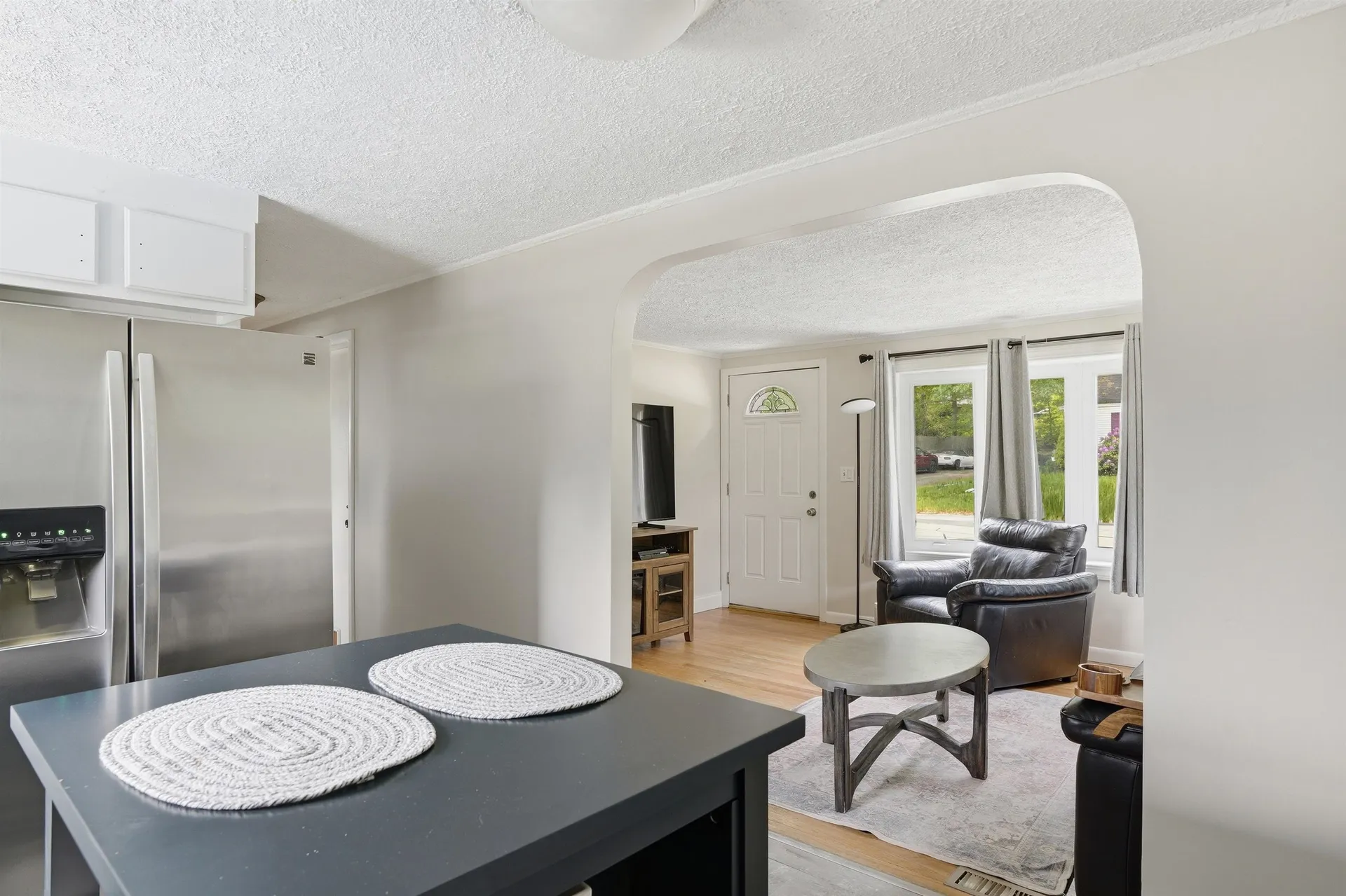 10 Timberline Drive Nashua NH 03062